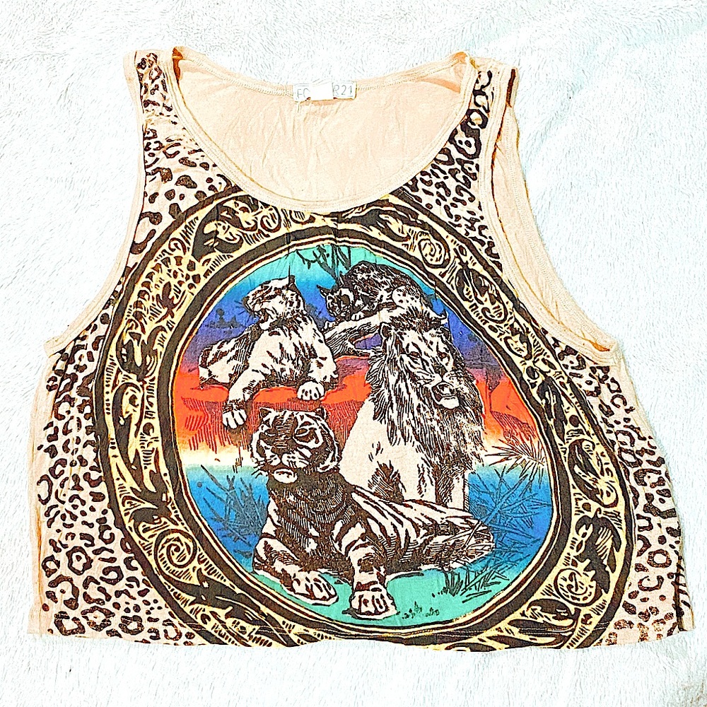 Forever 21 Lion Medallion Cropped Flowy Tank